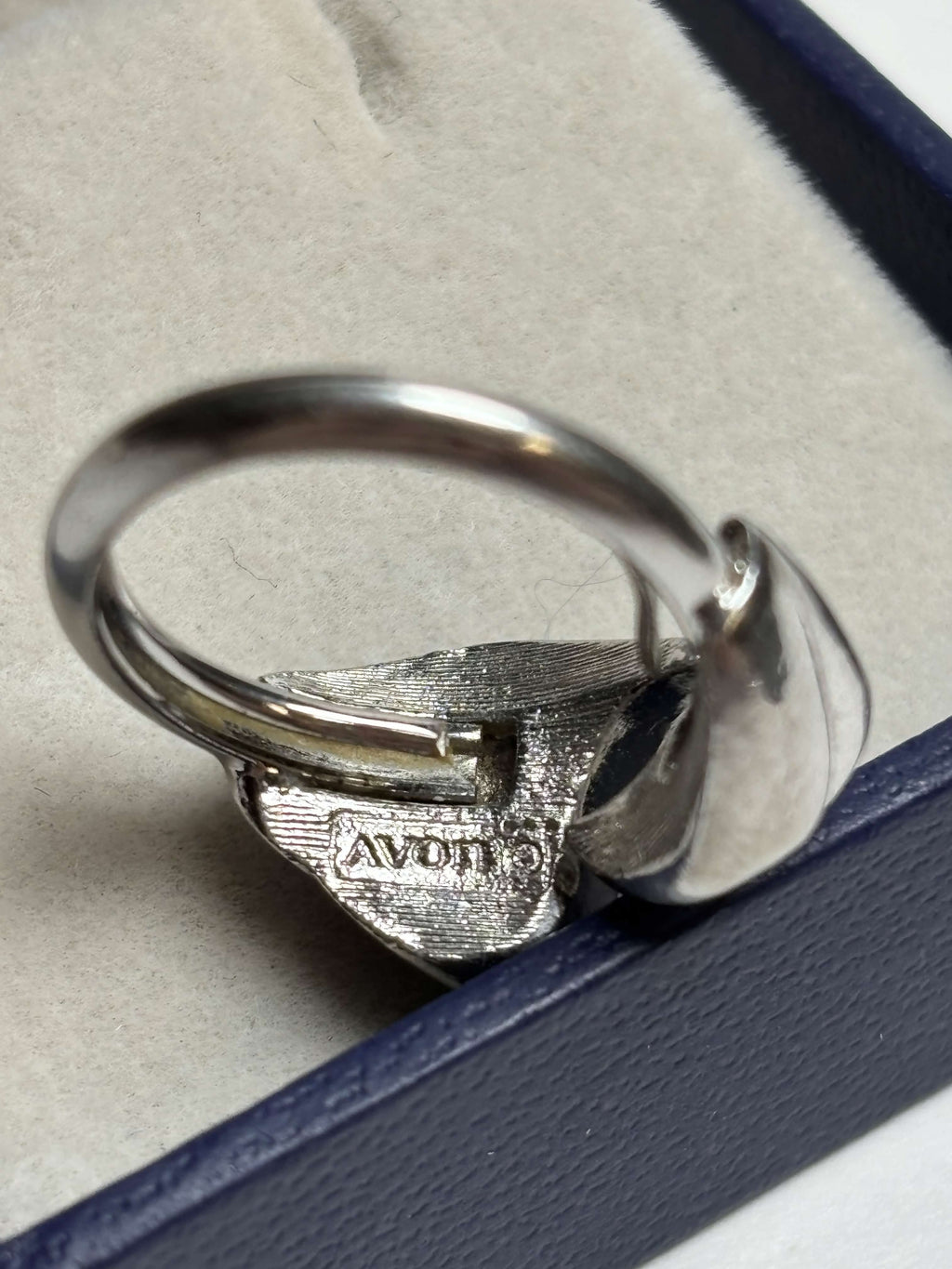 Showing stamp on ring